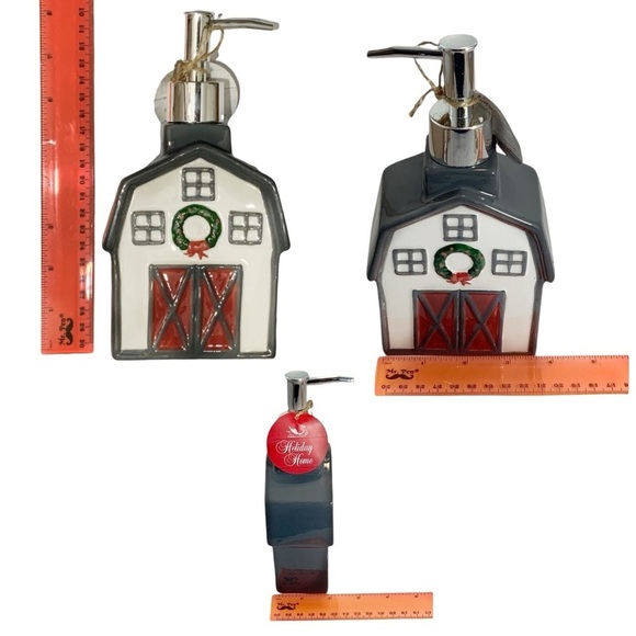 Holiday Soap Dispenser Barn  Farmhouse Plaid Dish Cloth Red White Gift Set 5 PC - Picture 4 of 16